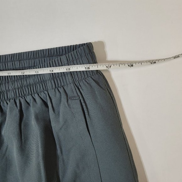 Under Armour Wide Leg Active Men's Pants Grey/Black - Size Large - Picture 3 of 5